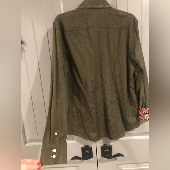 Green Medium Beniccio Buttonup Western Paisley Top NWT - Picture 5 of 5